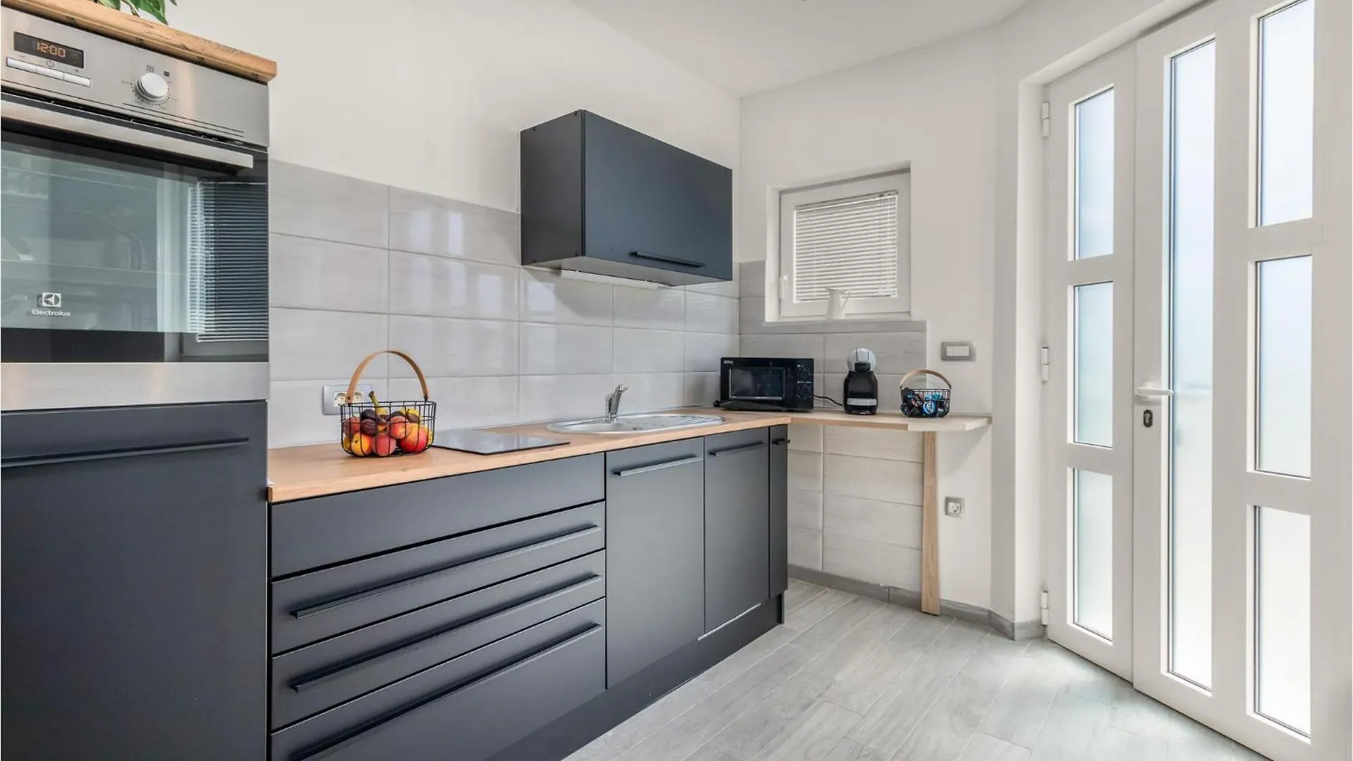 Pet Friendly Home In Marinici With Wifi 0*, Marinici (Primorsko-Goranska) Croatia